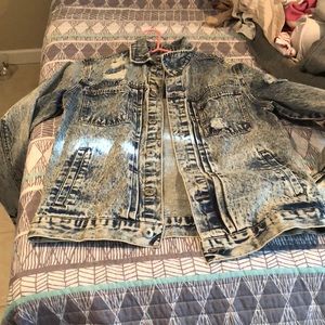 Never worn ! Got it for someone